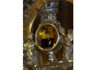 San Gennaro,
"pernacchie" dal laicismo